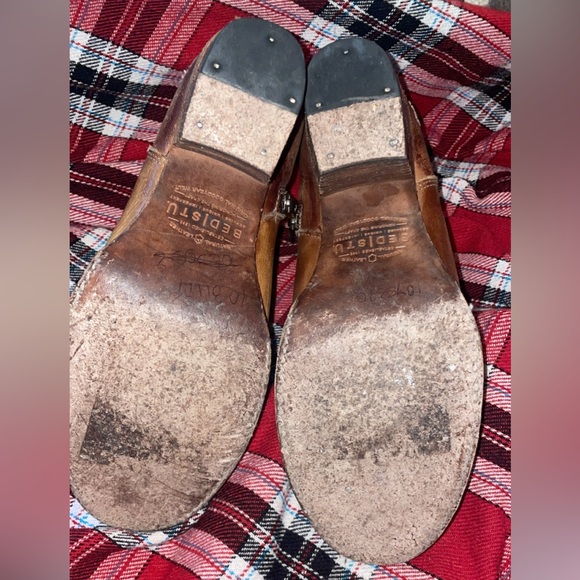 Yell Bed Stu Booties - Picture 6 of 7